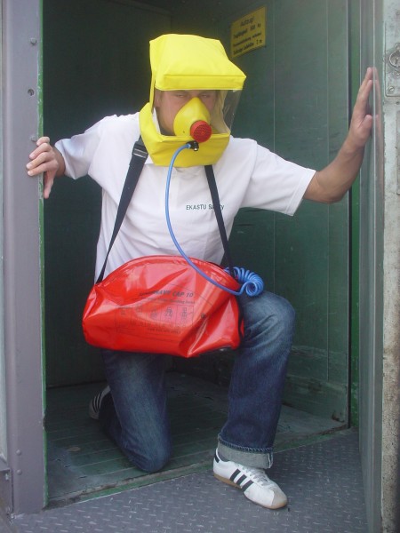 Ekastu compressed air escape devices SEKUR CAP SNC 15 EEBD