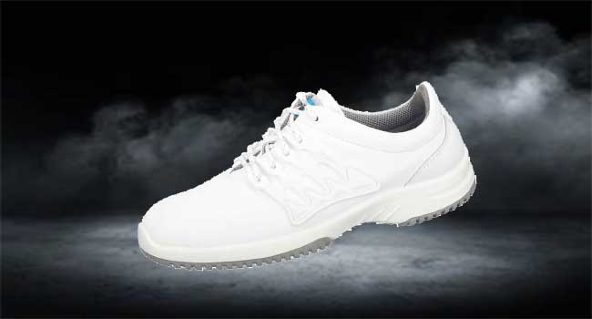 Low shoes & boots Low shoes & boots