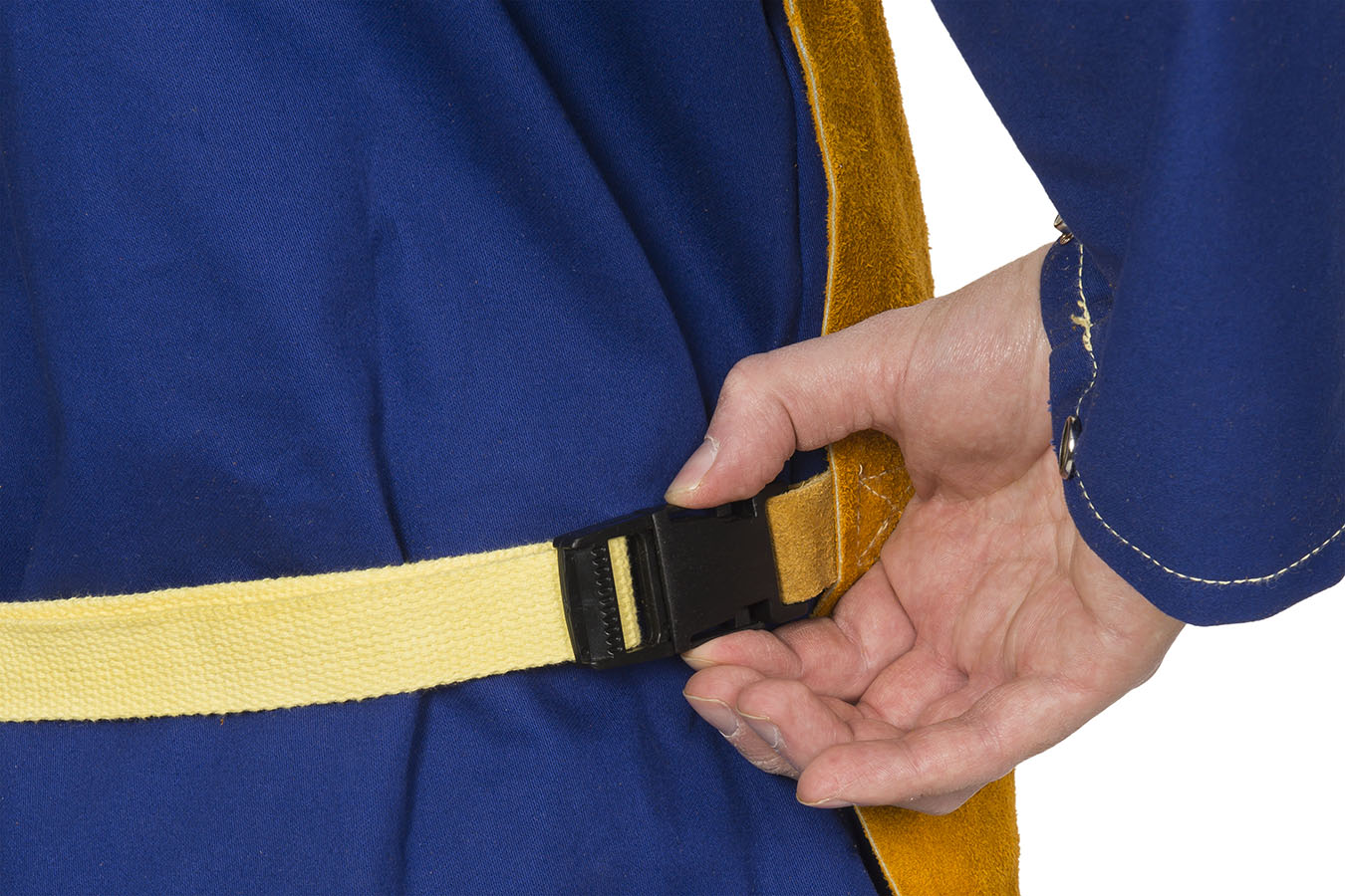 130308-44-28-apron-on-33-2300-backside-3-jpg