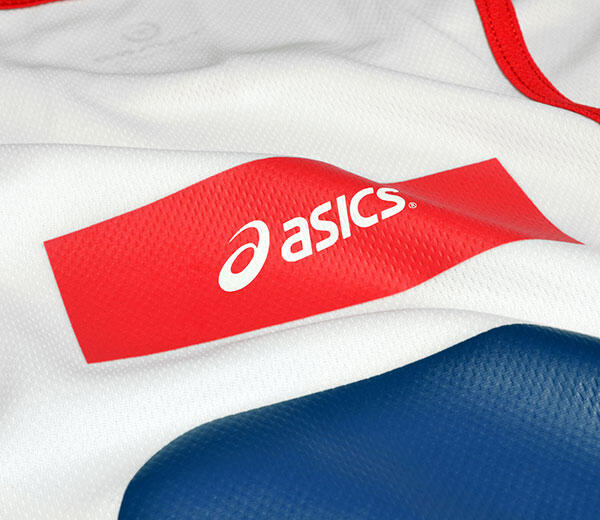 ideal für den Einsatz bei einer großen Anzahl von Textilien ideal für den Einsatz bei einer großen Anzahl von Textilien