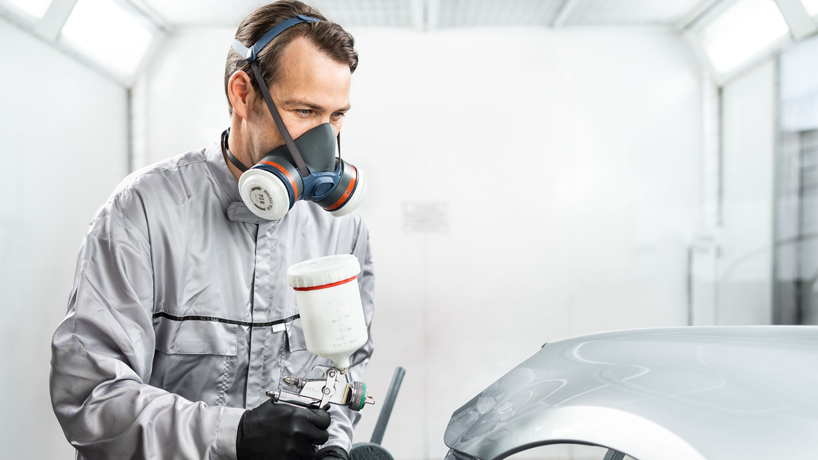 7002-01-9230-01-action-01-b