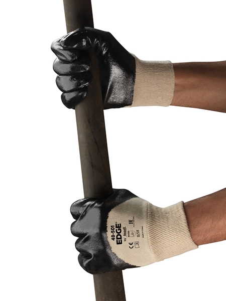 Edge-48501_EMEA_props-1_White