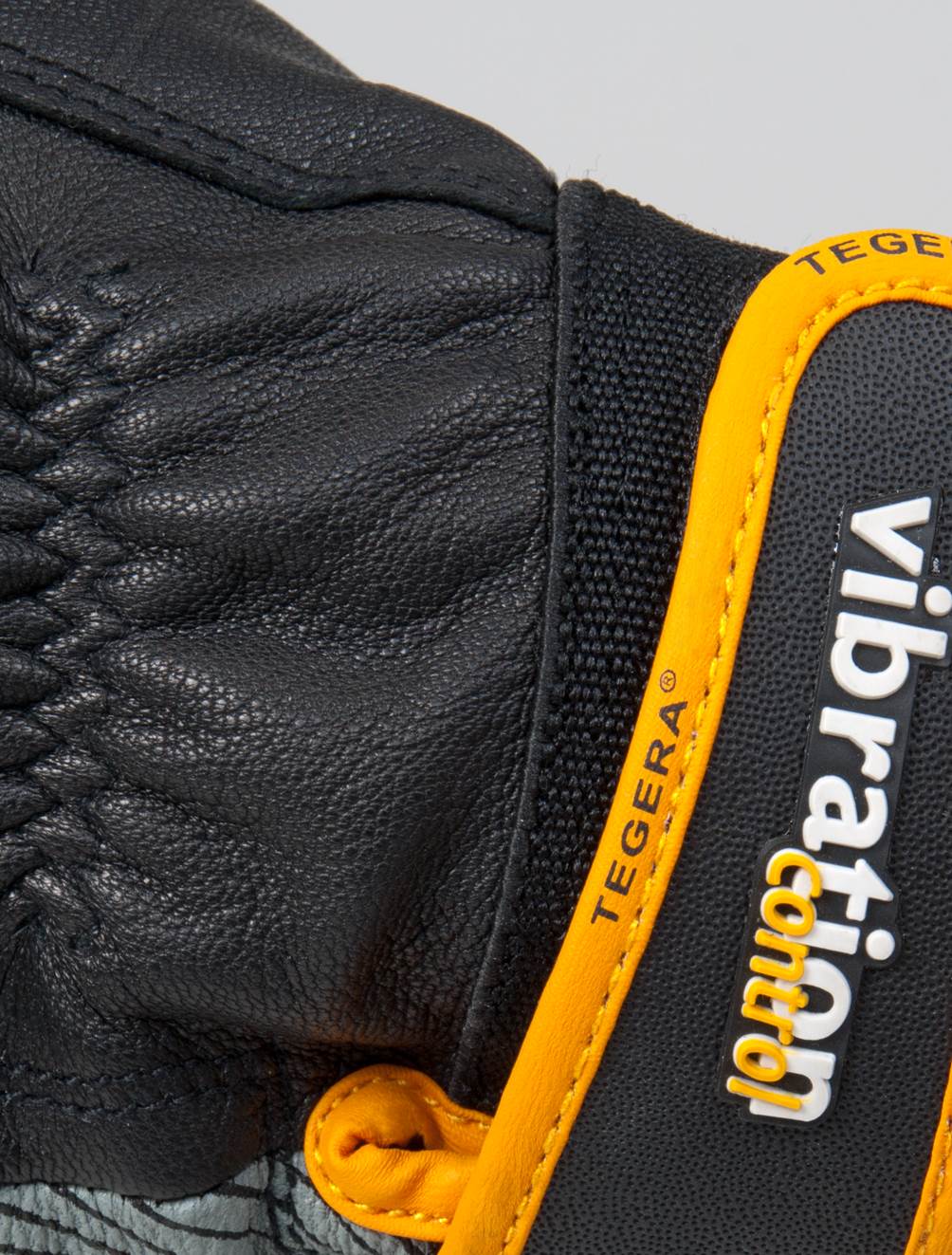 di_9181N1Ho3LO8n8FvV