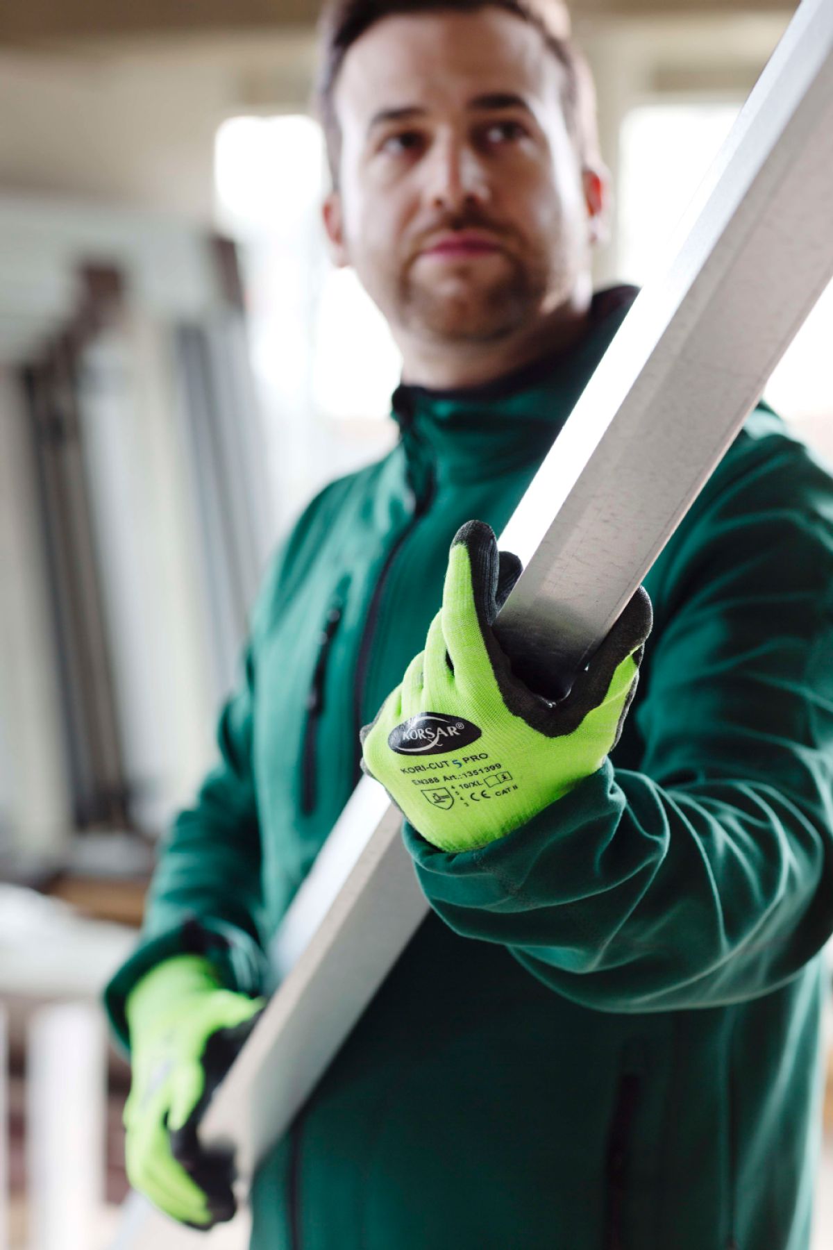 100_184932BYFDYbWzPpj1